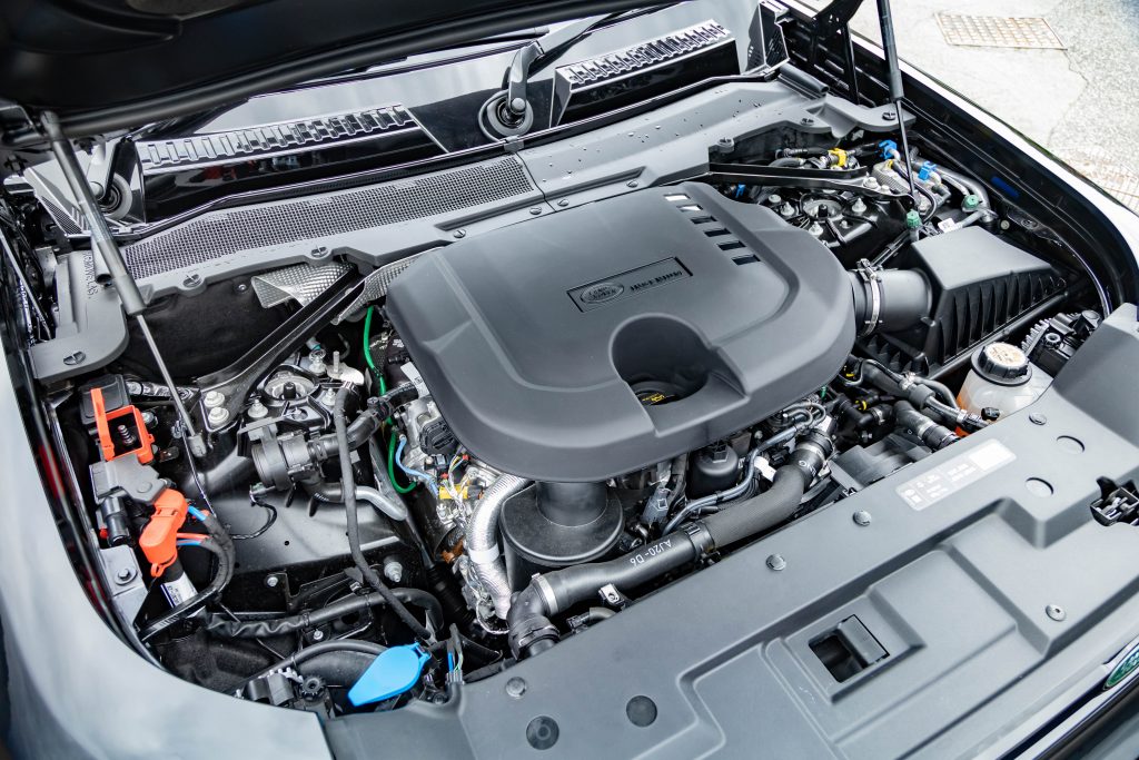 Land Rover Defender Commercial Engine