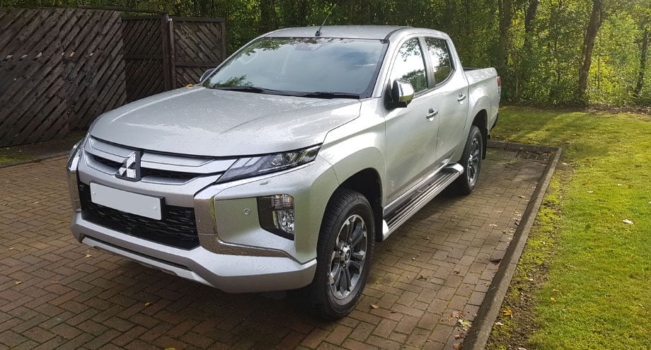 Mitsubishi L200 pickups for sale