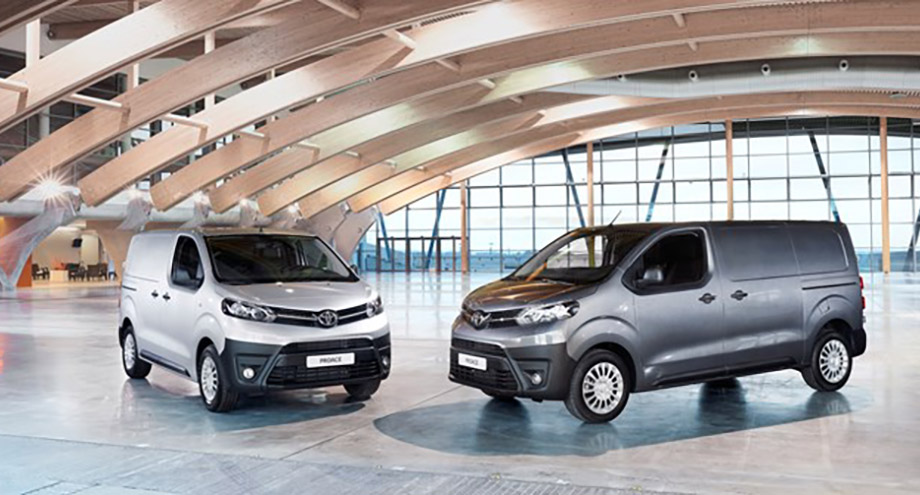 Toyota Proace Review 2024