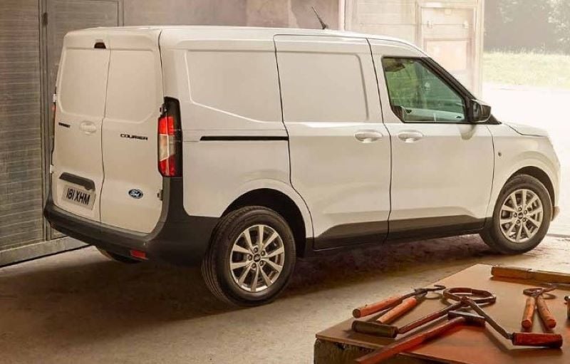 ford-transit-courier