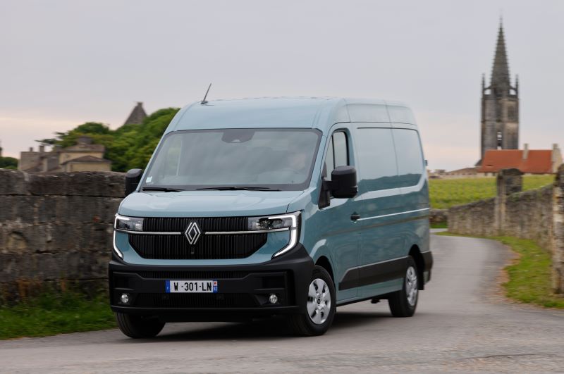renault-master