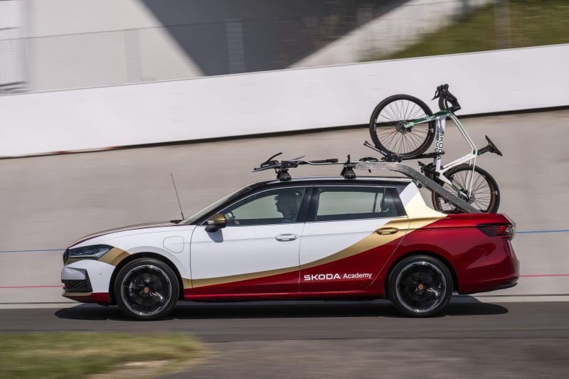 Yes, The Skoda Superb Pick-Up Is Actually A Thing