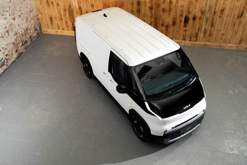 kia-pv5