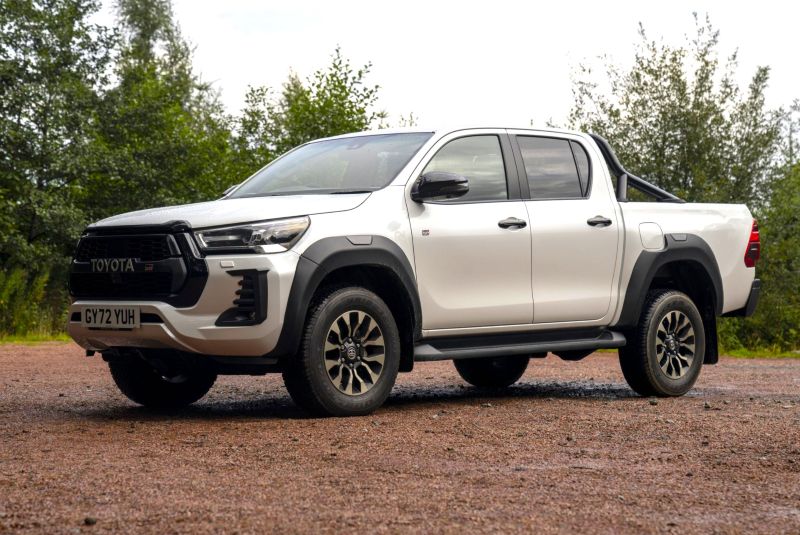 toyota-hilux