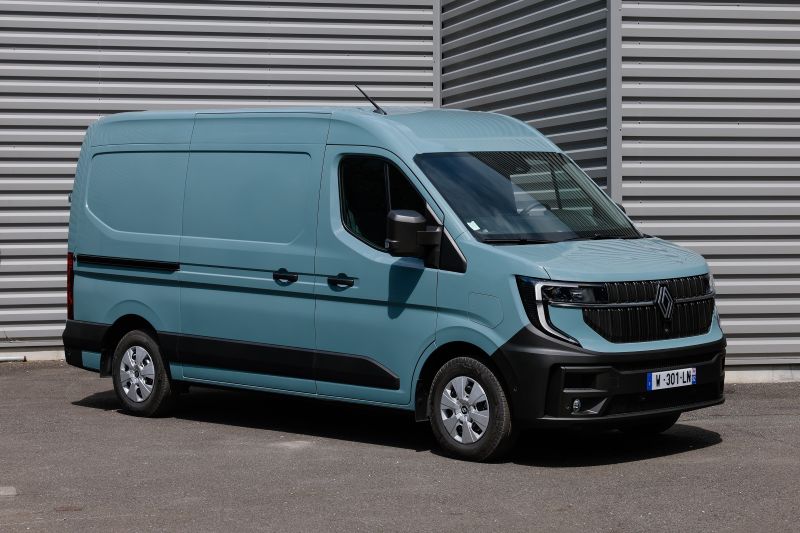 renault-master
