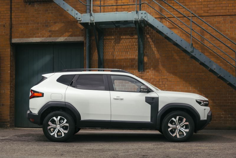 Dacia Duster Cargo Turns Trendy SUV Into Load Lugging LCV