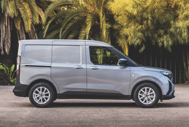 ford-transit-courier