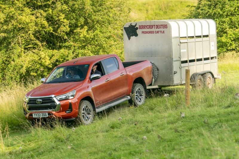 toyota-hilux