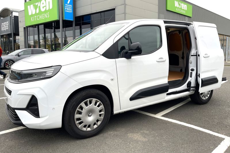 vauxhall-combo-electric