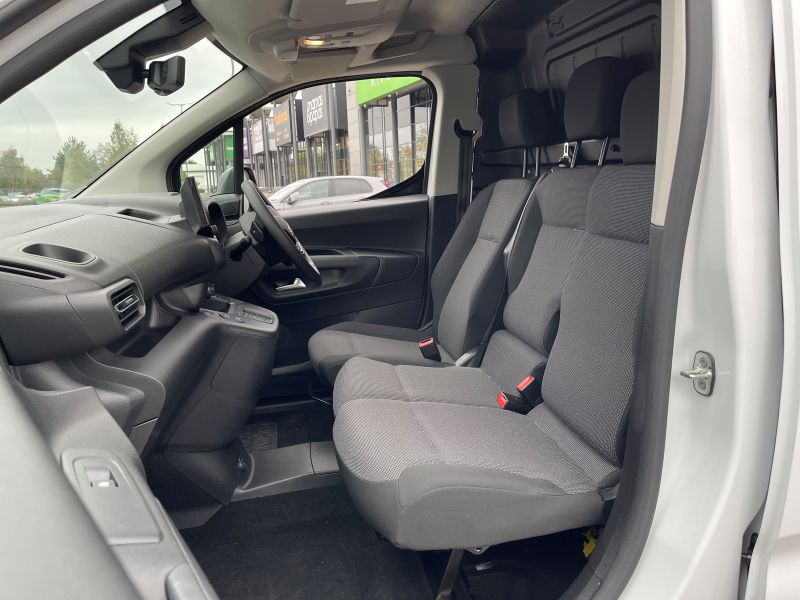 vauxhall-combo-electric