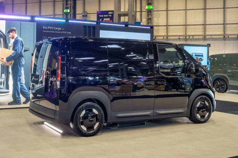 Kia PV5 Cargo Line-Up Adds L1/H1 and L2/H2 Vans