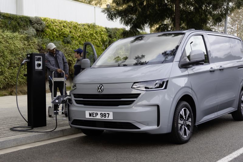 Volkswagen Transporter eHybrid PHEV Joins Diesel, EV Power Options