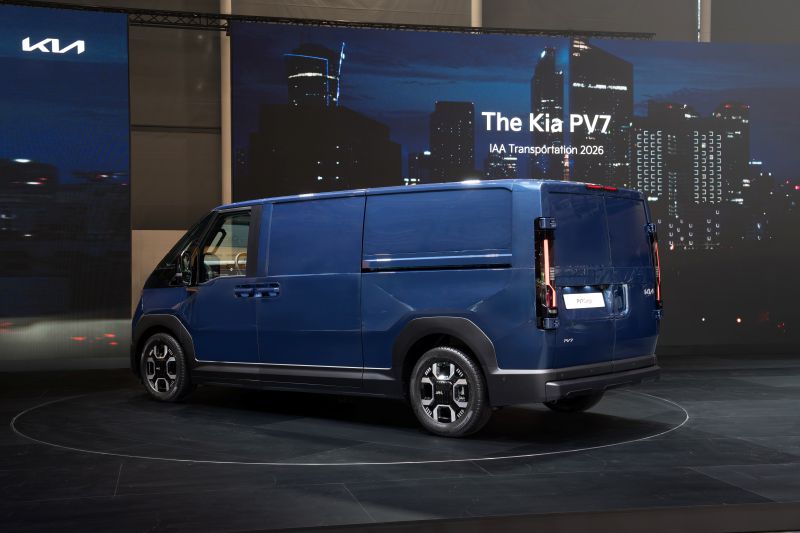 kia-pv7-cargo